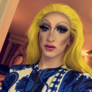 Meet your Posher, Beverly